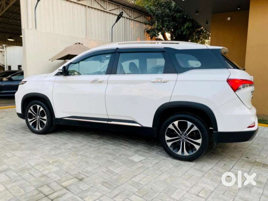 Mg Hector Plus 1.5 Sharp Turbo Cvt 6 Str, 2022, Petrol