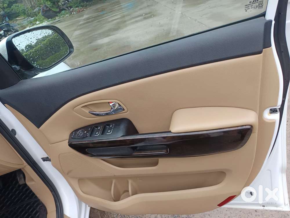 Kia Carnival Limousine Plus 7 Str, 2023, Diesel
