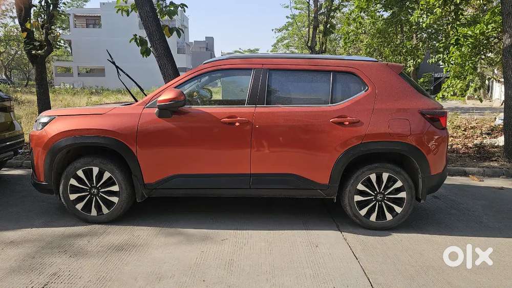 Honda Elevate 2024 Petrol Well Maintained Single Owner Less Driven