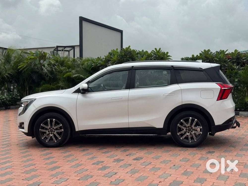 Mahindra Xuv700 2.2 Ax 7 Diesel At Luxury Pack Str, 2022, Diesel