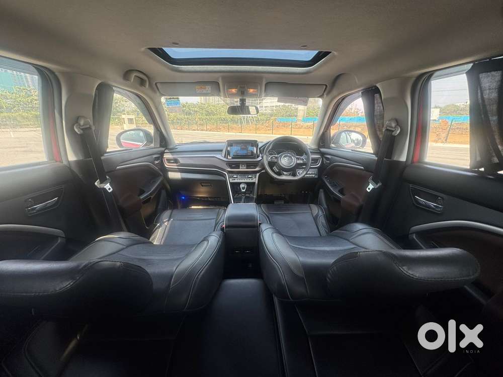 Maruti Suzuki Vitara Brezza 1.5 Zxi At, 2023, Petrol