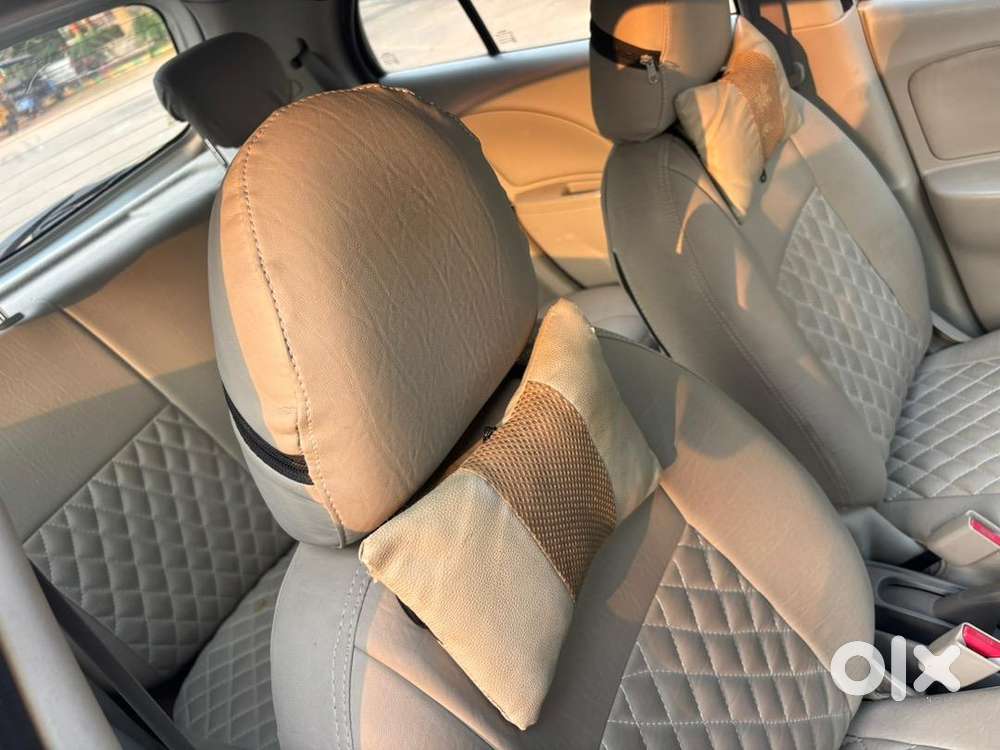 Nissan Diesel Car 2011