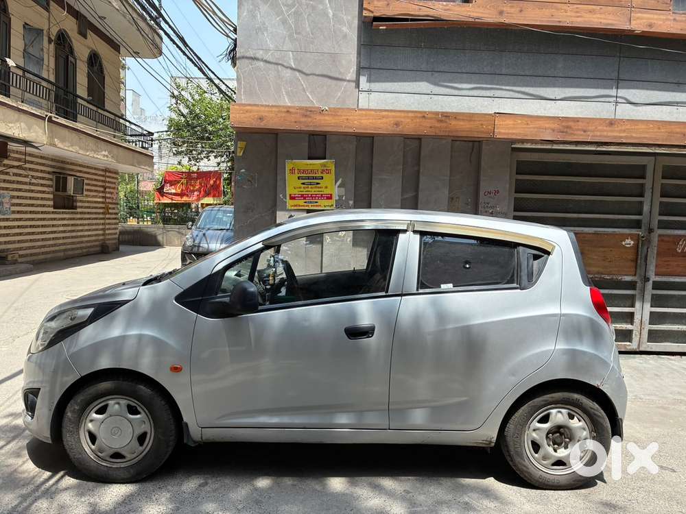 Chevrolet Beat 2015 Year