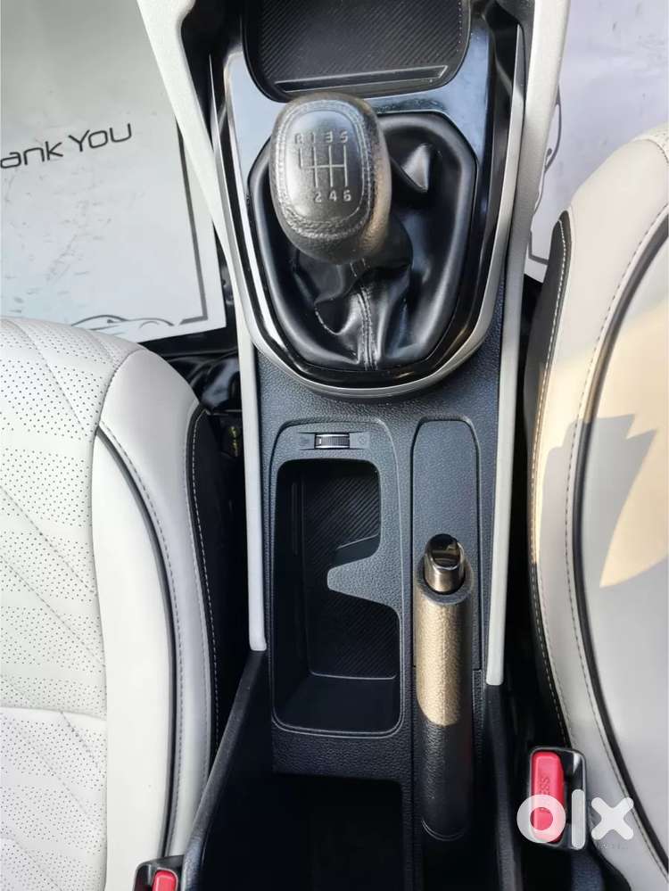 Kia Carens 1.4 Prestige 7 Str, 2023, Petrol