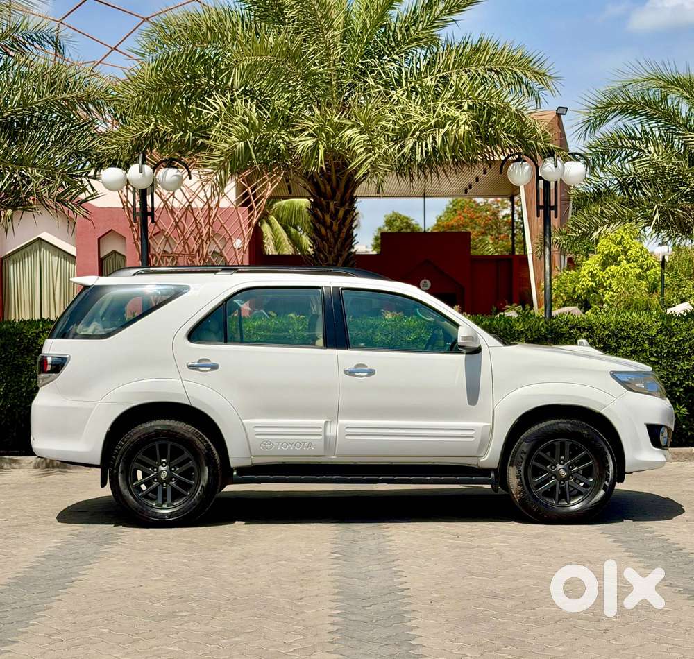Toyota Fortuner 4x2 At, 2015, Diesel