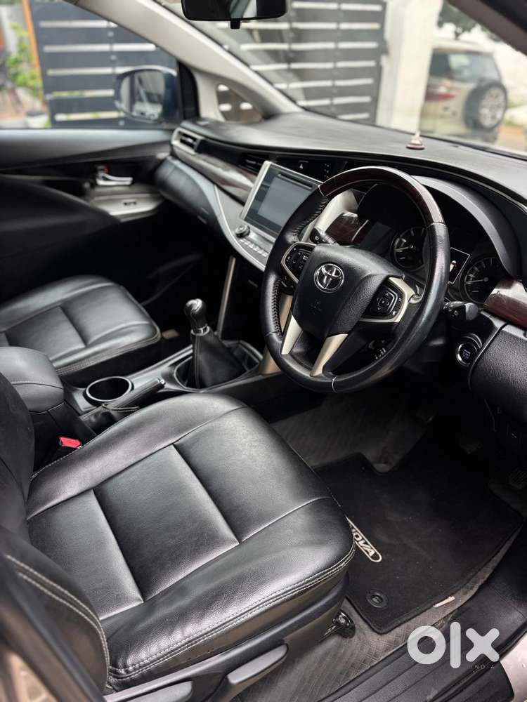 Toyota Innova Crysta 2.4 V, 2018, Diesel