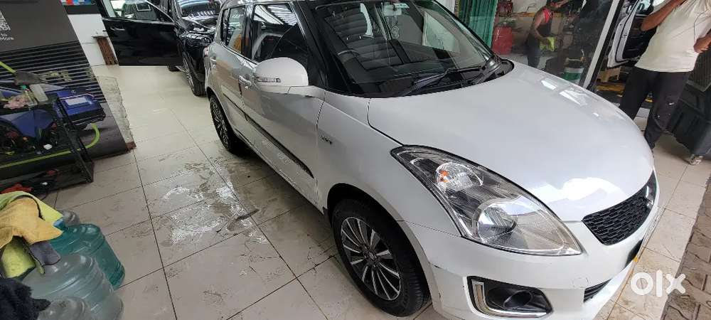 2016 Maruti Suzuki Swift Zxi Top Model