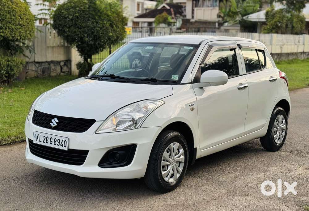 Maruti Suzuki Swift 1.2 Lxi (o), 2016, Petrol