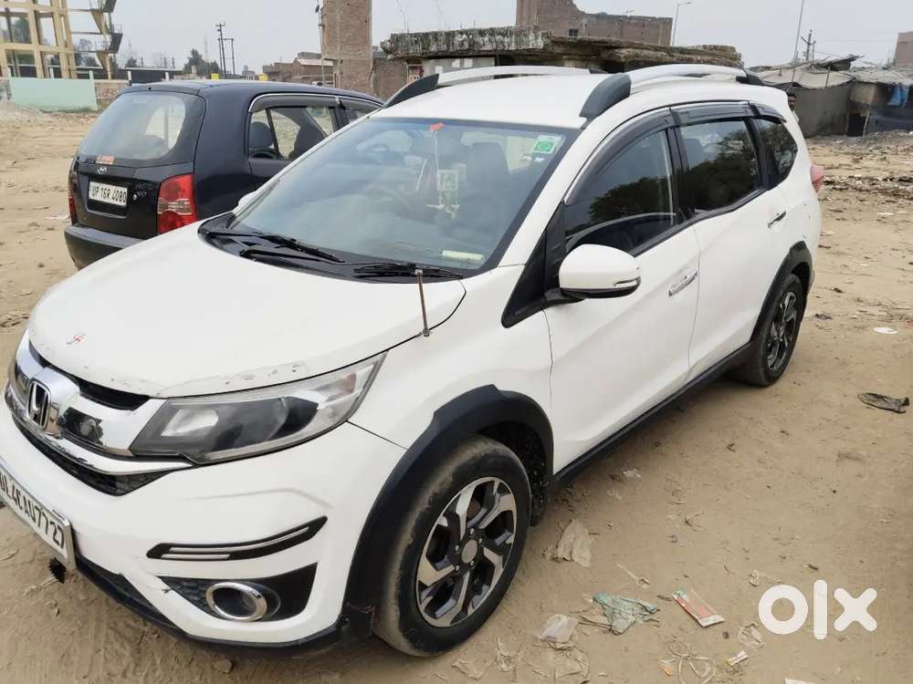 Honda Br-v 2016 Diesel 85000 Km Driven Urgent Sell