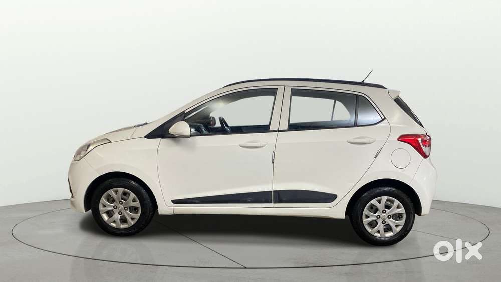 Hyundai Grand I10 Sportz 1.2 Kappa Vtvt, 2016, Cng & Hybrids