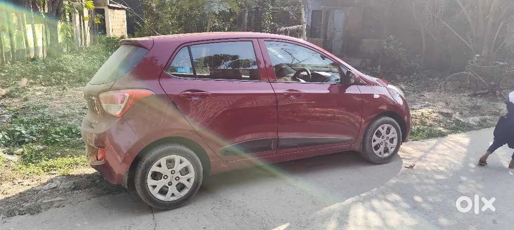Hyundai Grand I10 2016 Petrol 48000 Km Driven