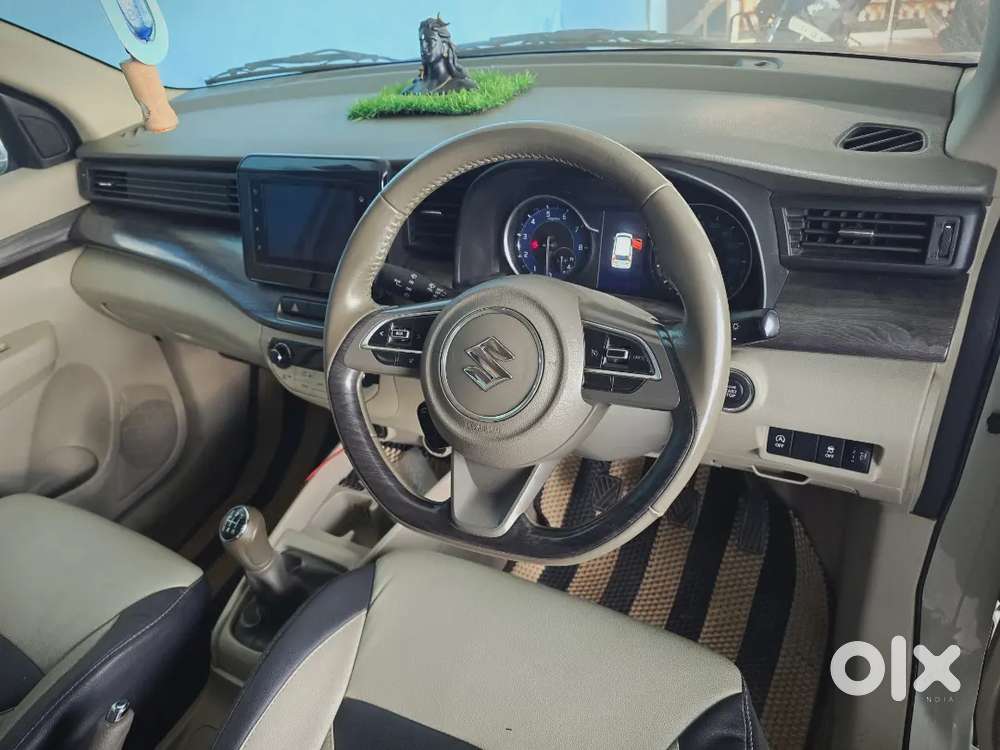 Condition Bahut Acha H Family Car Hai Koi Problem Nhi Hai