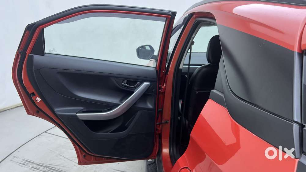 Tata Nexon 1.5 Revotorq Xm Plus (s), 2023, Diesel