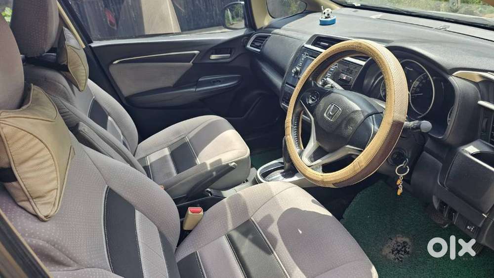 Honda Jazz V Automatic, 2017, Petrol