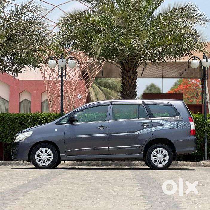 Toyota Innova 2.5 G (diesel) 7 Seater, 2016, Diesel