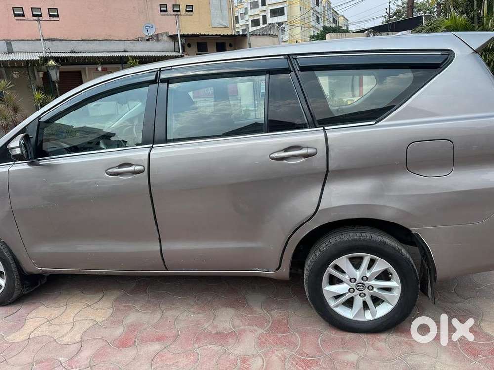 Toyota Innova Crysta 2016 Diesel 116500 Km Driven