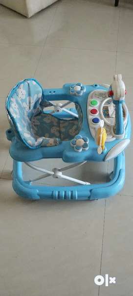 Walker Buy Sell Used Furniture in Mulund East OLX