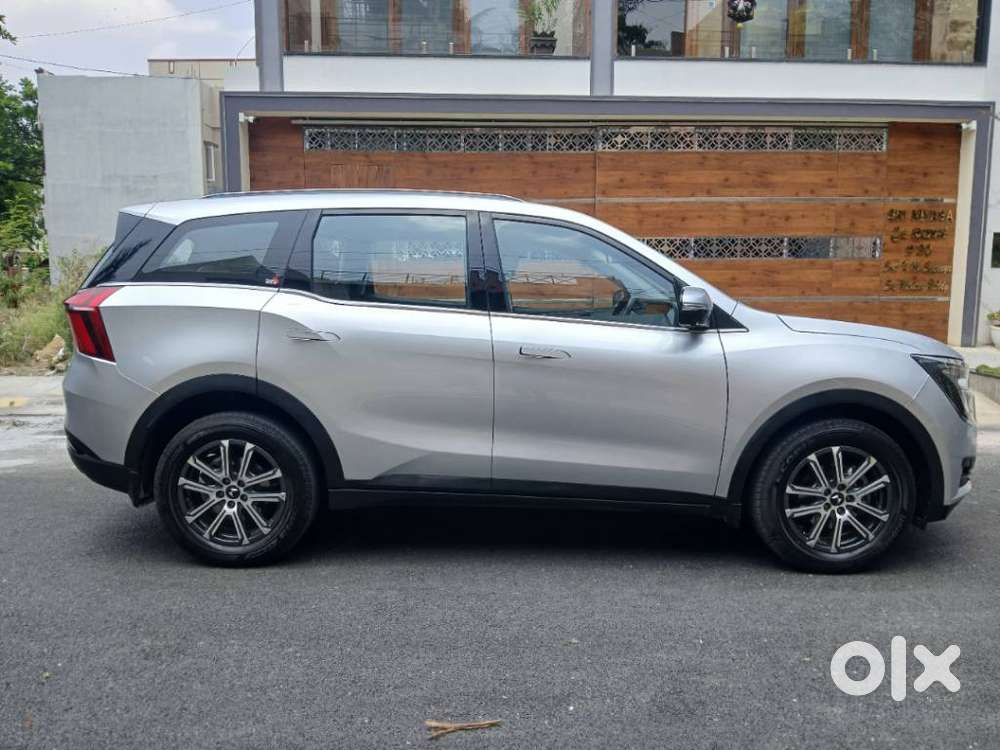 Mahindra Xuv700 2.2 Ax 7 Diesel At Str, 2025, Diesel