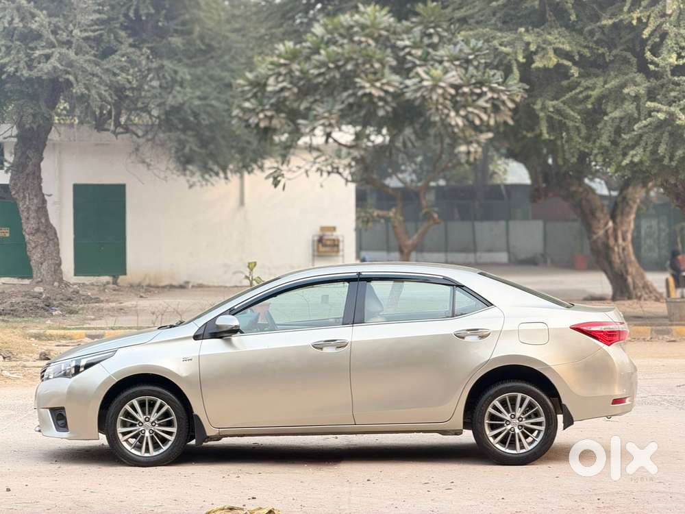 Toyota Corolla Altis 1.8 Vl, 2016, Petrol