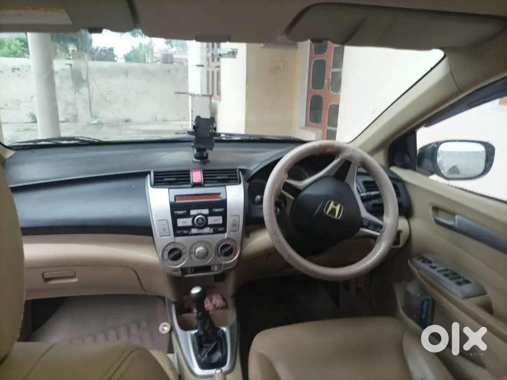 Honda City 1.5 Petrol 2010