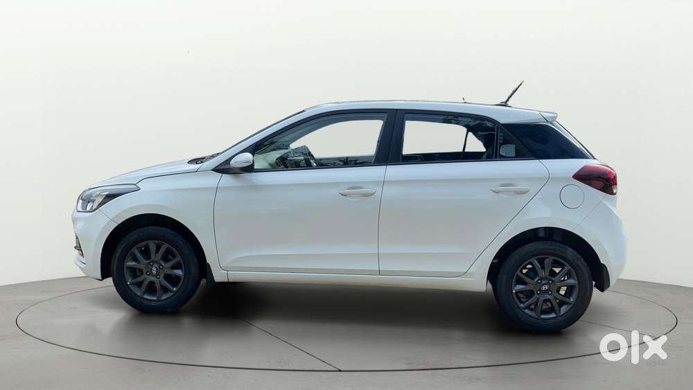 Hyundai Elite I20 Sportz Plus, 2020, Petrol