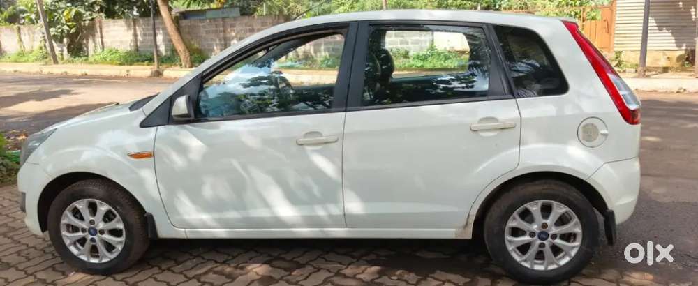 Ford Figo Diesel Titanium, Abs, Srs.