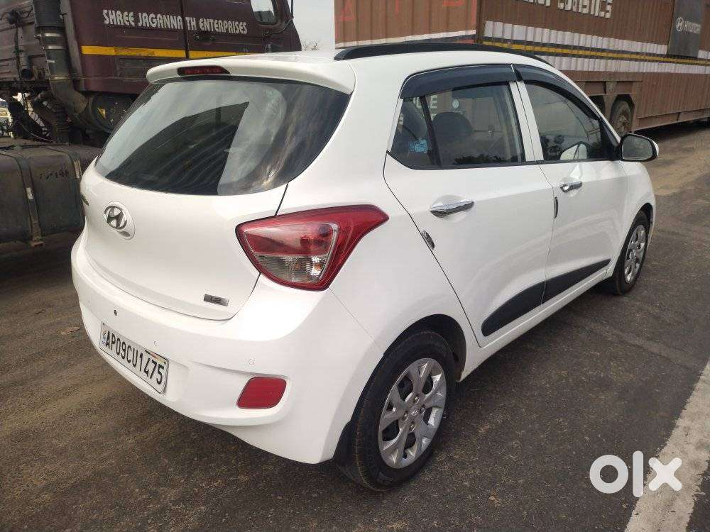 Hyundai Grand I10 2013-2016 Sportz, 2013, Petrol
