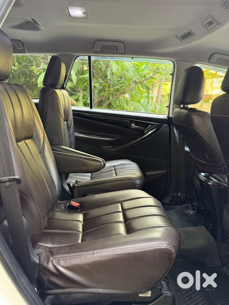 2019 Toyota Innova Crysta