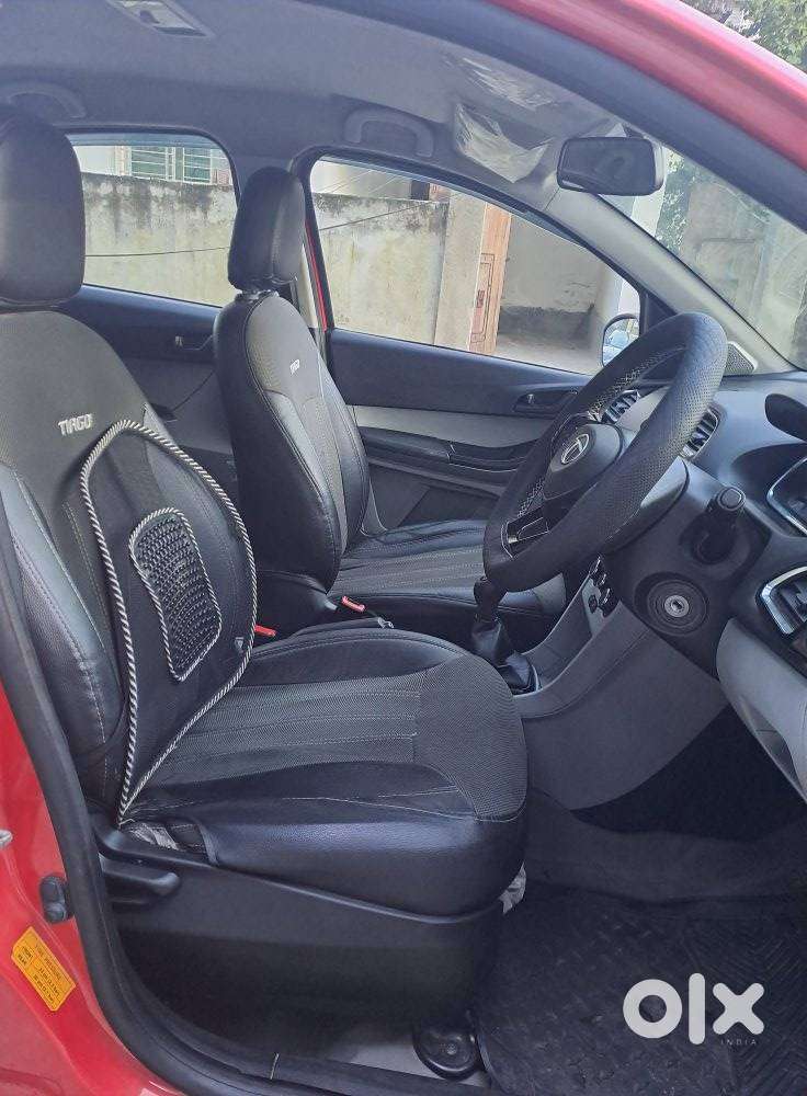 Tata Tiago, 2021, Petrol