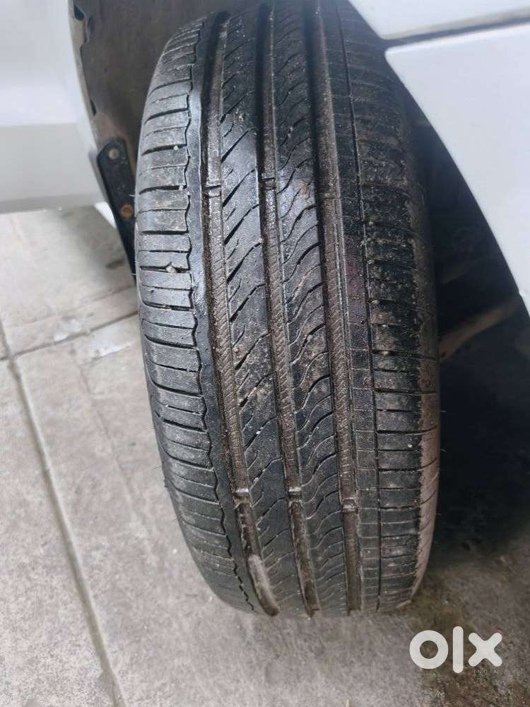 Volkswagen Polo Ipl Ii 1.6 Petrol Highline, 2012, Petrol