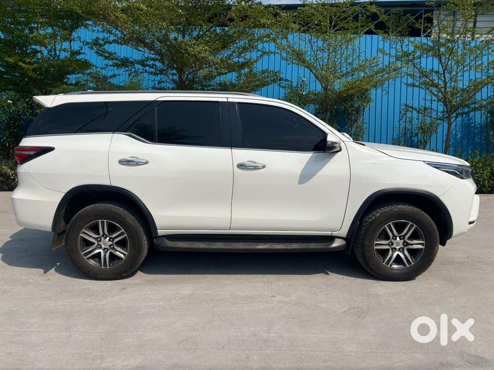 Toyota Fortuner 4x2 At 2.8 Diesel, 2022, Diesel