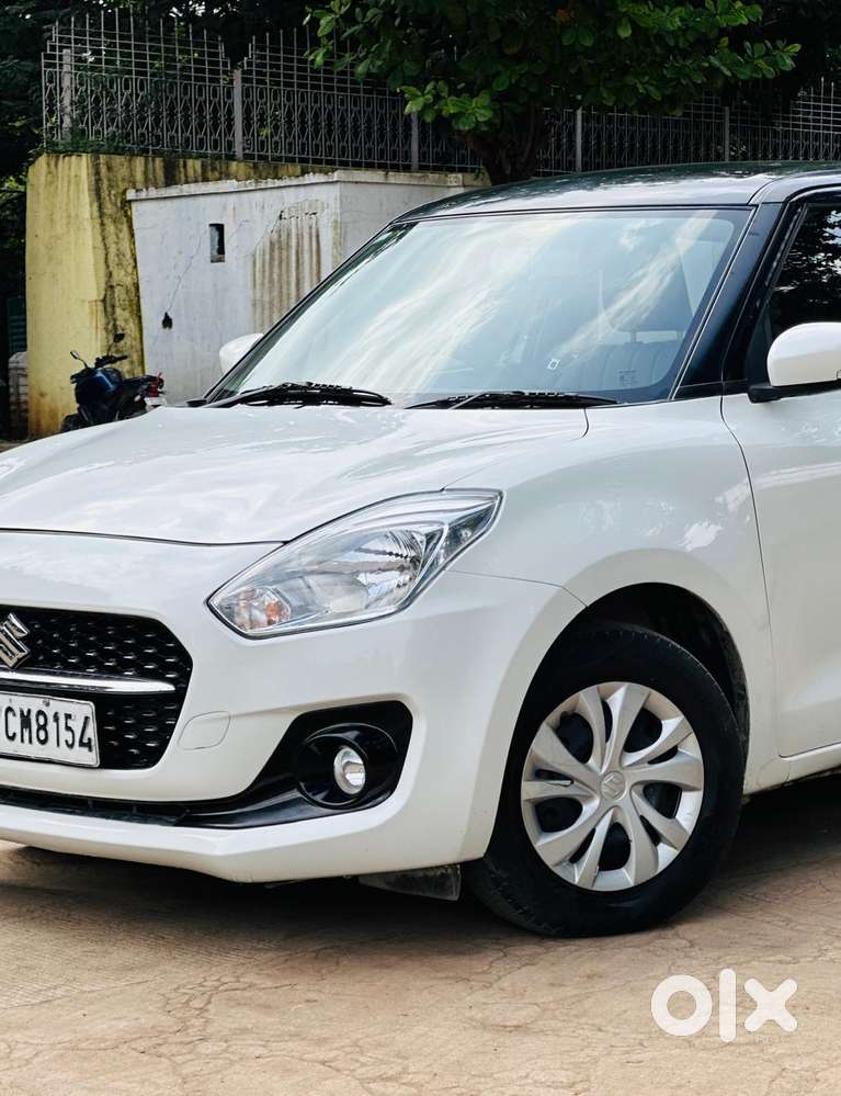 Maruti Suzuki Swift Vxi + Manual, 2021, Petrol