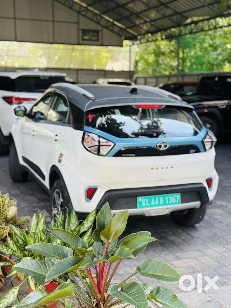 Tata Nexon Ev Xz Plus, 2022, Electric