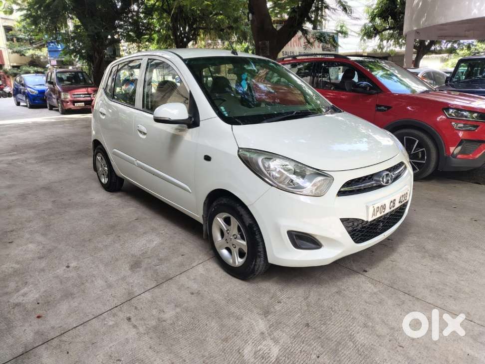 Hyundai I10 Sportz At, 2010, Petrol