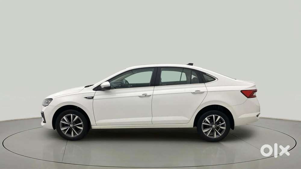 Skoda Slavia 1.0 Tsi Style At, 2022, Petrol