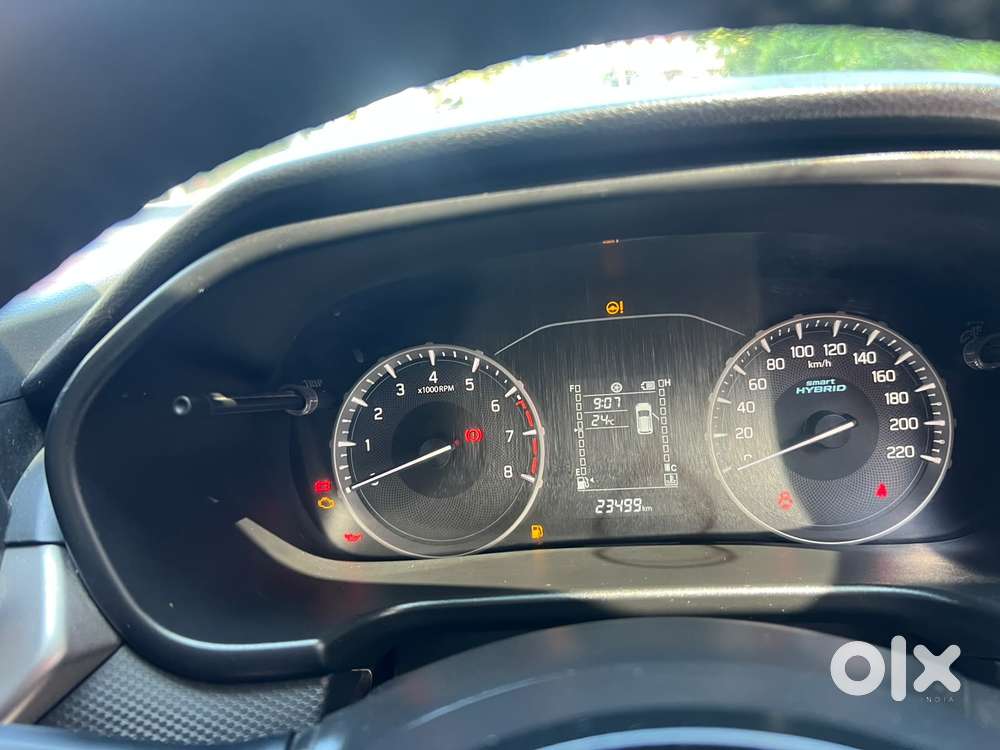 Maruti Suzuki Brezza 1.5 Vxi Smart Hybrid, 2022, Petrol