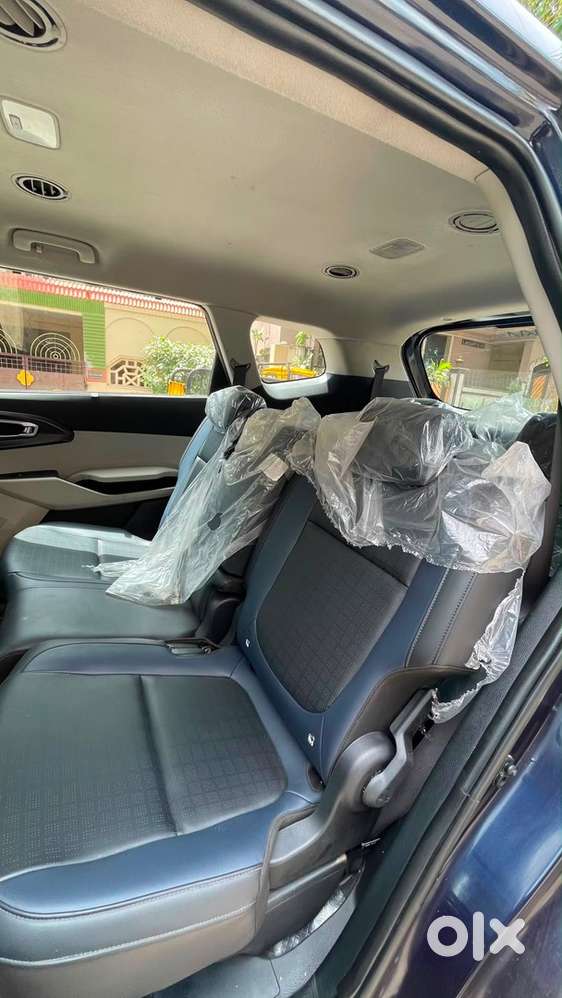 Kia Carens 2025 G 1.5 6mte (o) 7 Seater