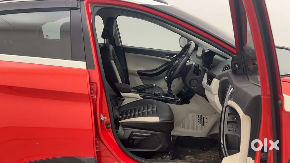Tata Nexon 1.2 Revotron Xz Plus Dual Tone, 2020, Petrol