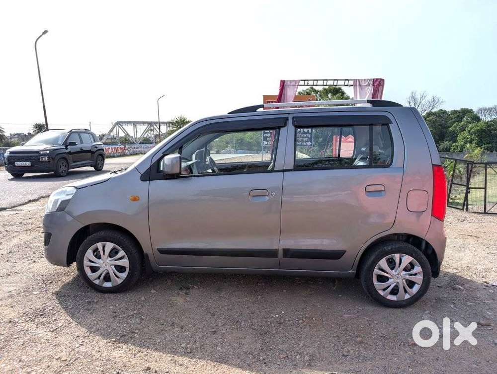Maruti Suzuki Wagon R Vxi 1.0, 2015, Petrol