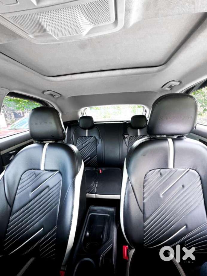 Tata Nexon Pure 1.2 Revotron Petrol 6 Mt, 2023, Petrol