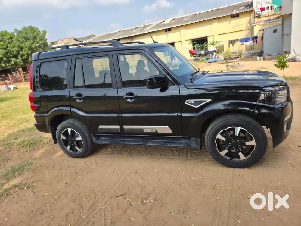 Mahindra Scorpio Classic 2.2 11/ 2023