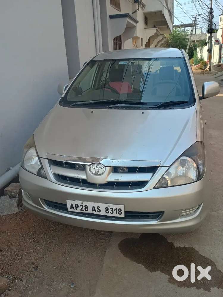 Toyota Innova 2006 Diesel 169000 Km Driven