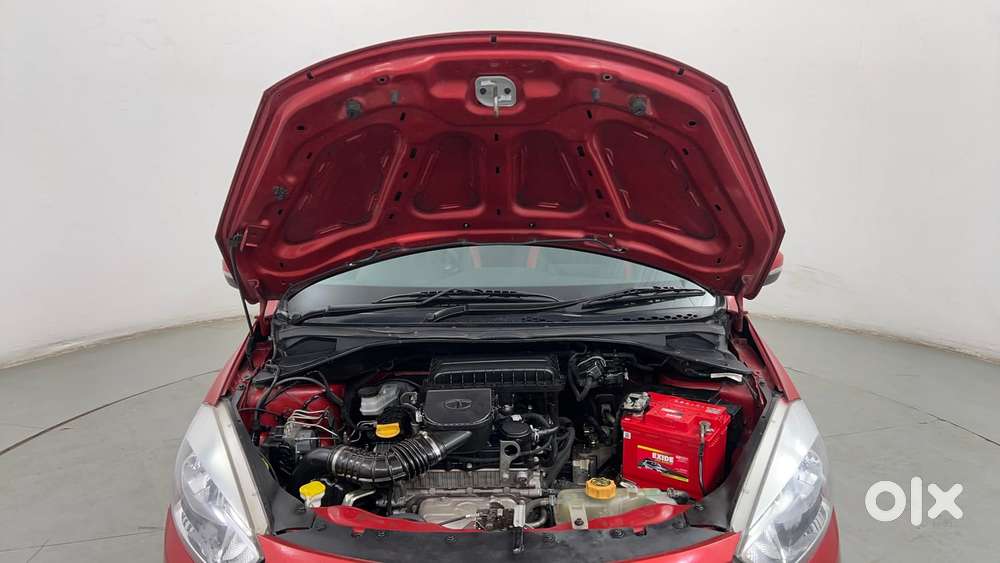 Tata Tiago Xza, 2019, Petrol