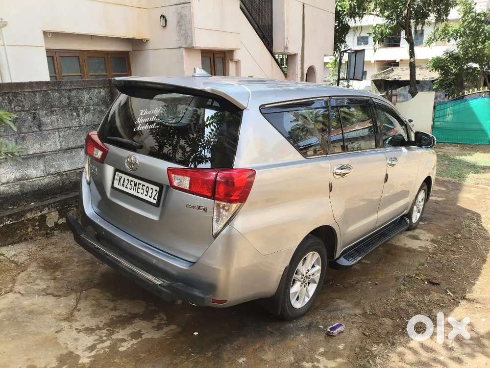Toyota Innova Crysta 2017 Diesel 150000 Km Driven
