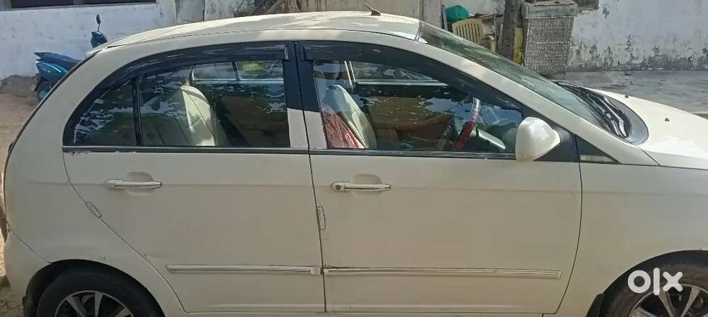 Tata Indica Vista 2012 Diesel Model Zx
