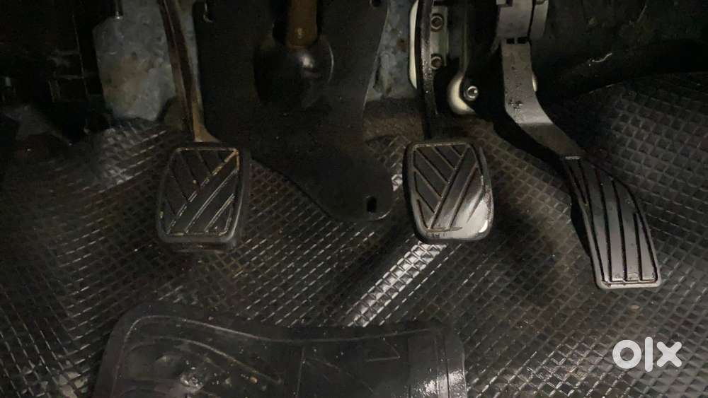 Maruti Suzuki Swift 1.2 Lxi (o), 2015, Petrol