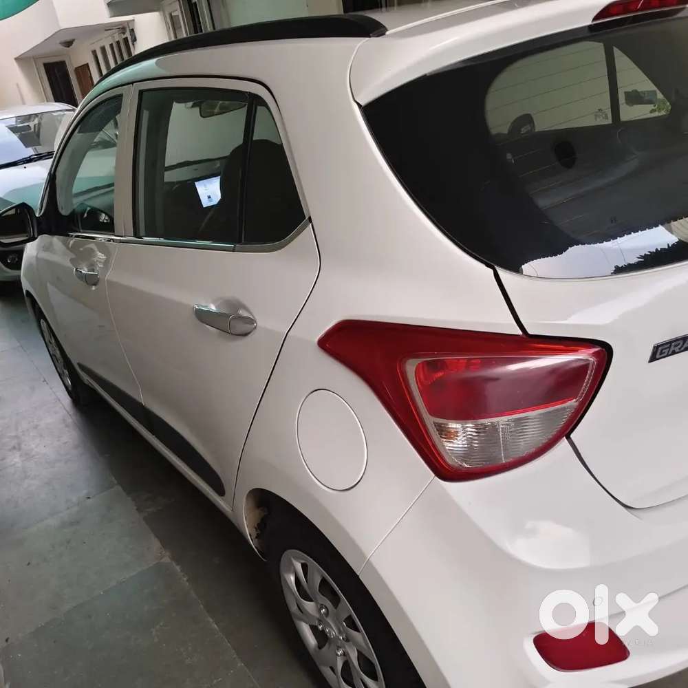 Hyundai Grand I10 2016 Petrol 69000 Km Driven