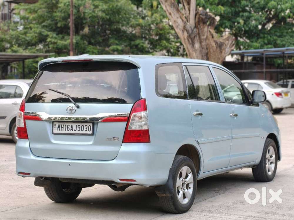 Toyota Innova 2.5 G (diesel) 8 Seater Bs Iv, 2011, Diesel