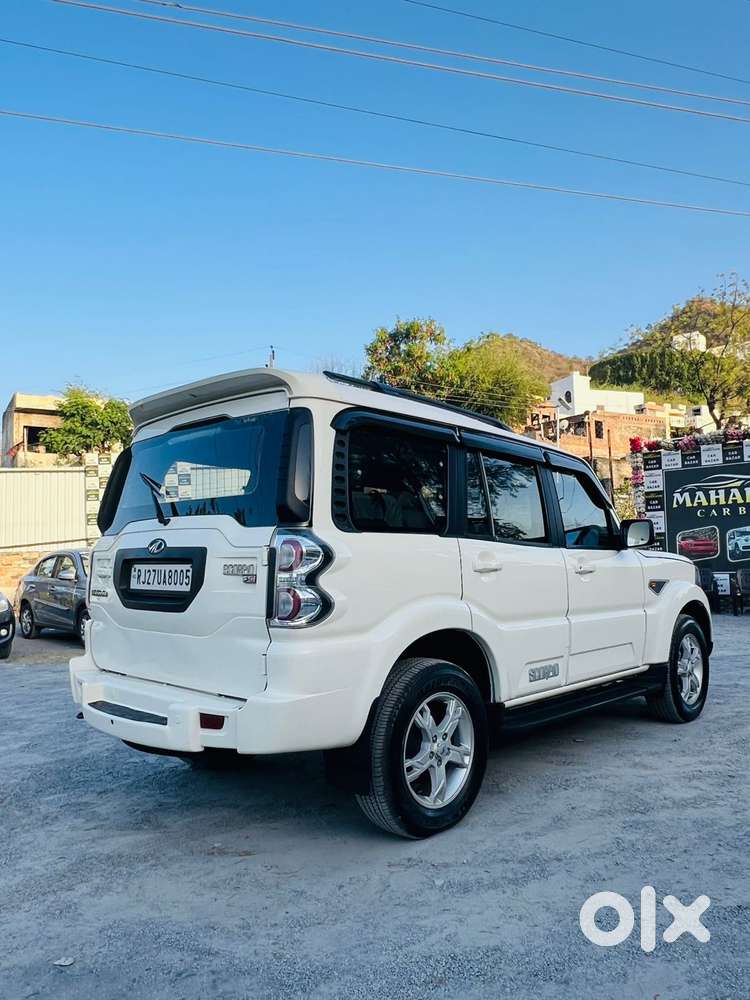 Mahindra Scorpio S10, 2016, Diesel