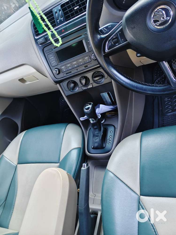 Skoda Rapid 1.5 Tdi At Ambition Plus, 2015, Diesel